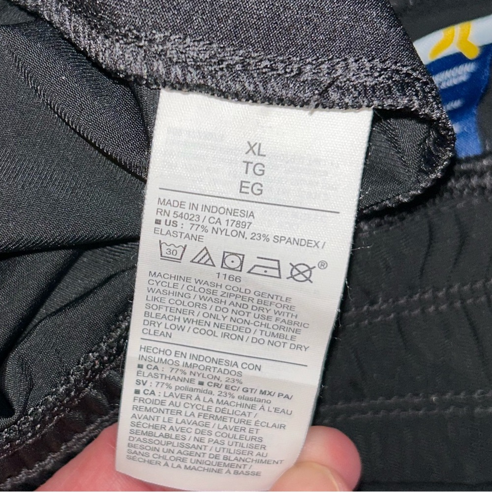 Old Navy Black Track Pants - Picture 6 of 6